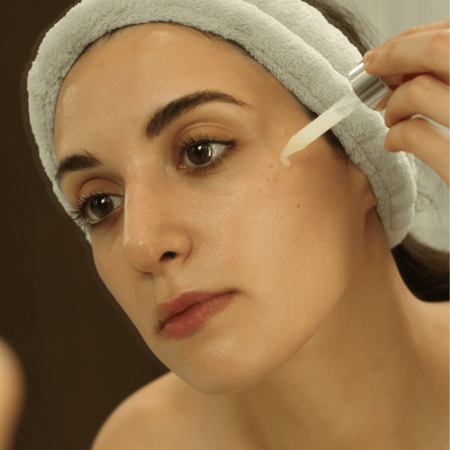 
                  
                    Balancing Snail Serum
                  
                